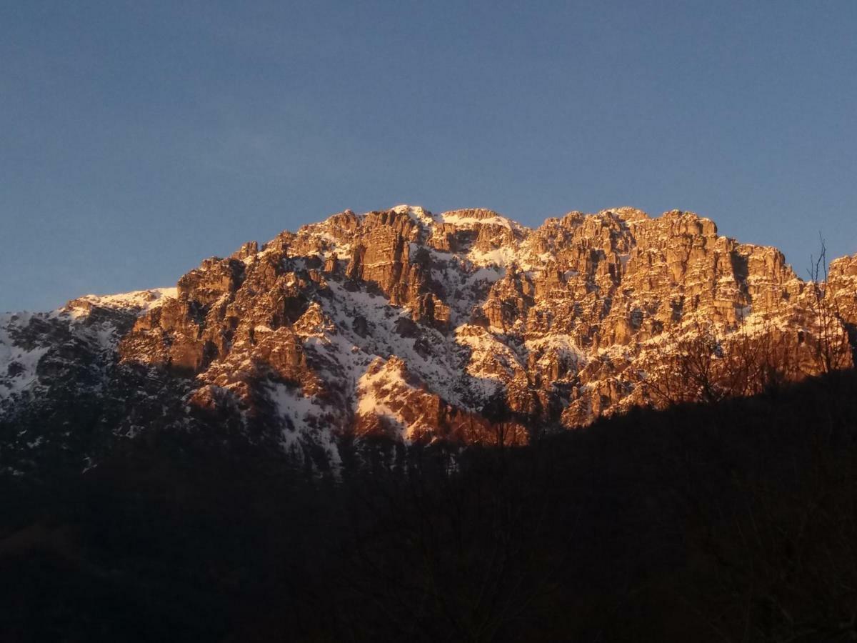 Agriturismo Piane Ono Degno エクステリア 写真